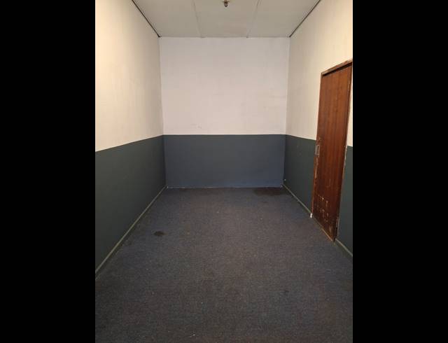 113M² WAREHOUSE TO LET IN WILSONIA
